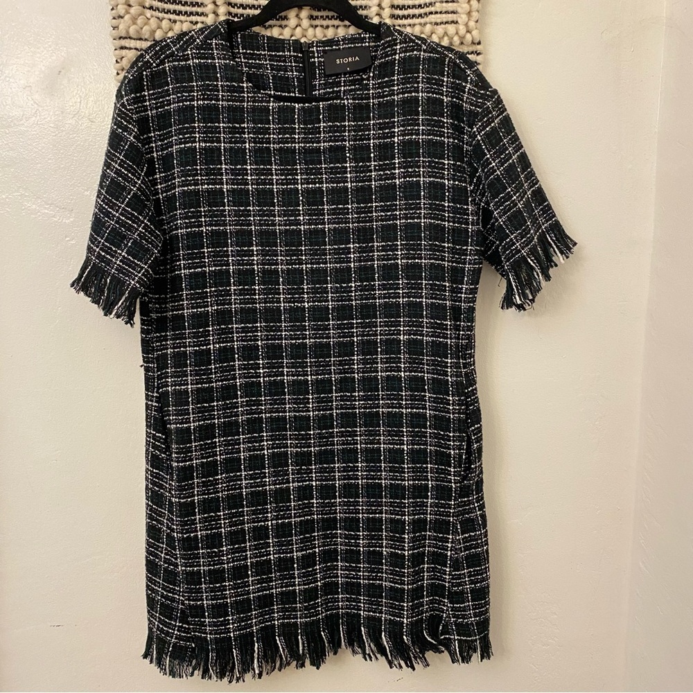 Storia dress size small